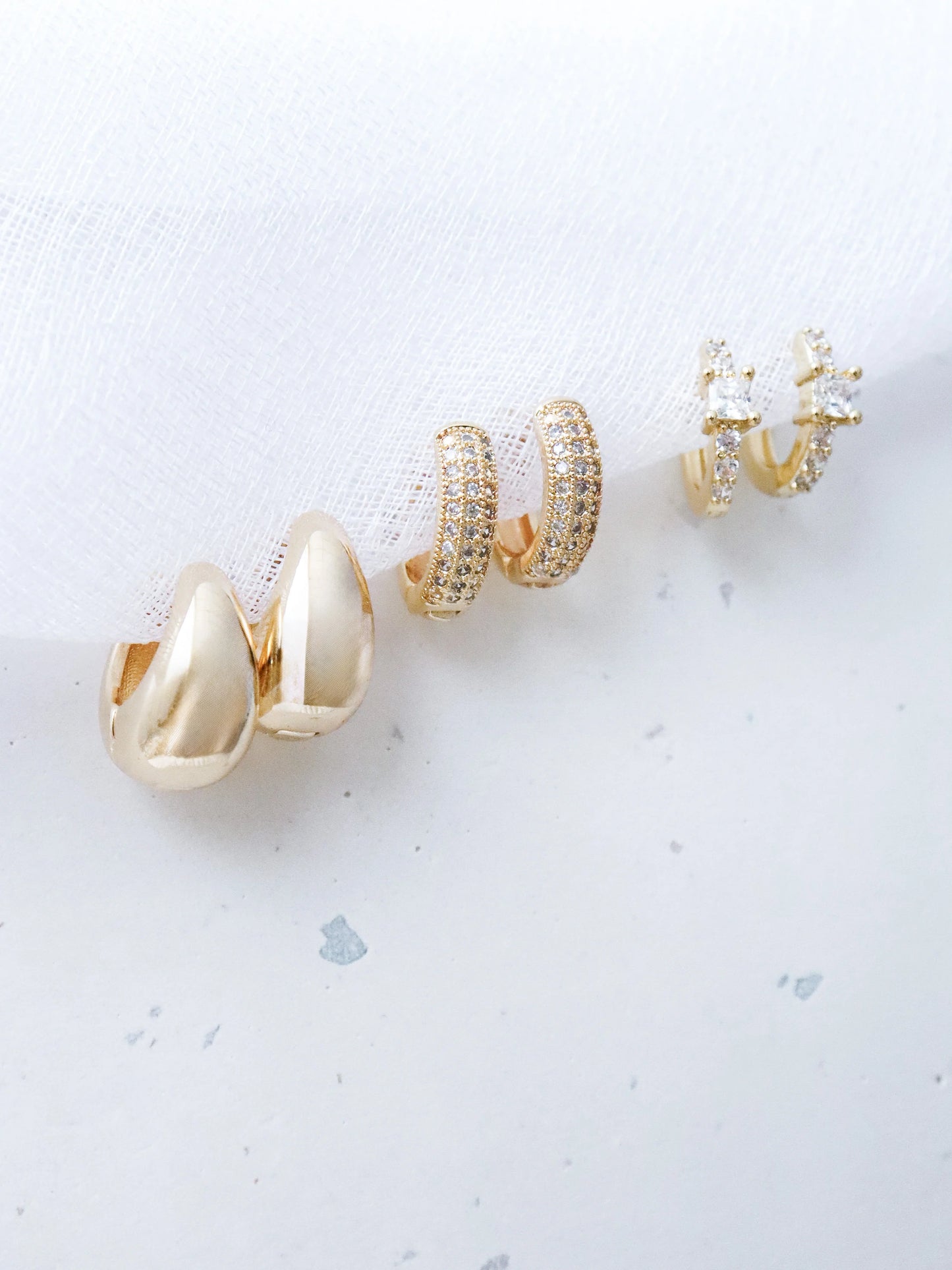 Duet earing set