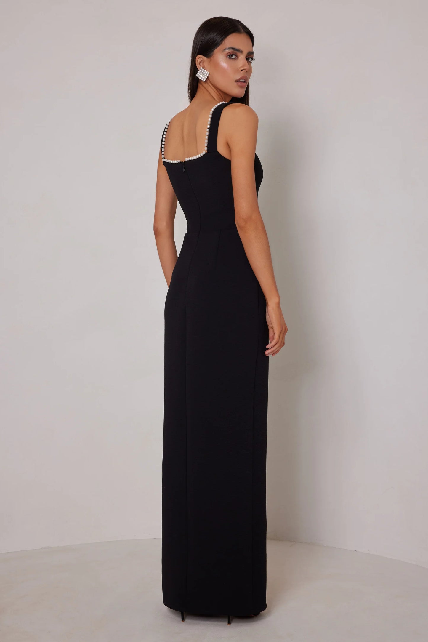 PRE ORDER Victoria Black Elle Zeuitone