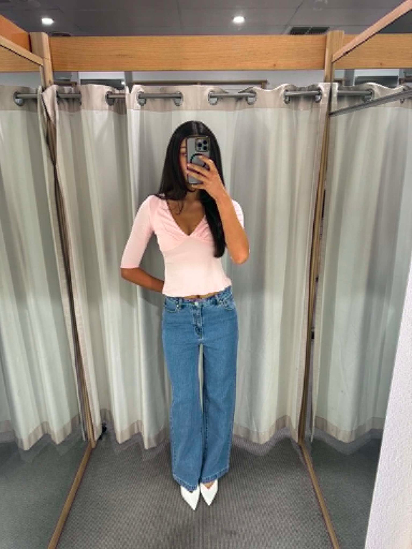 The Delilah Gathered Top – Baby Pink
