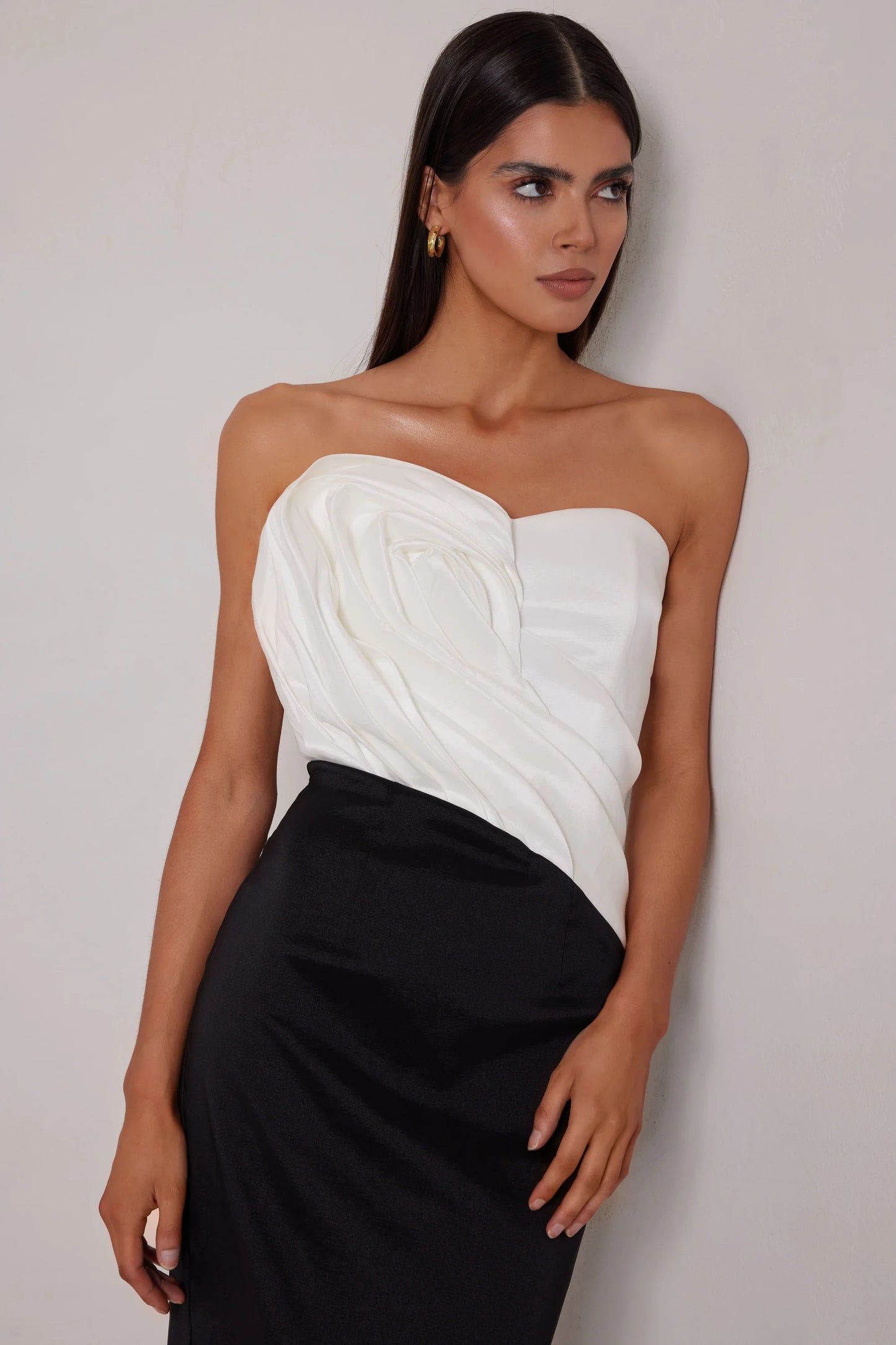 PRE ORDER Alba Black and White Elle Zeuitone