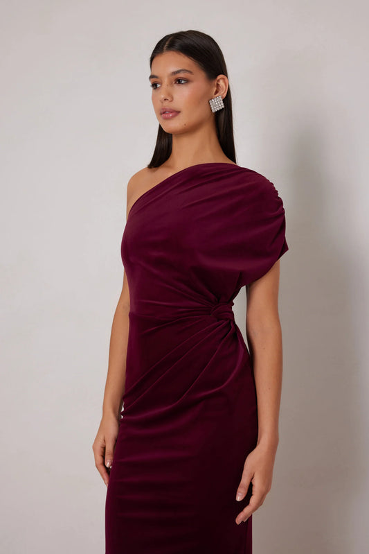 Norah Wine Elle Zeuitone