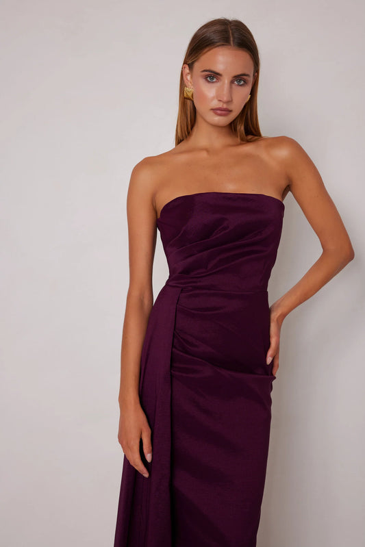 Paulina Plum Elle Zeuitone
