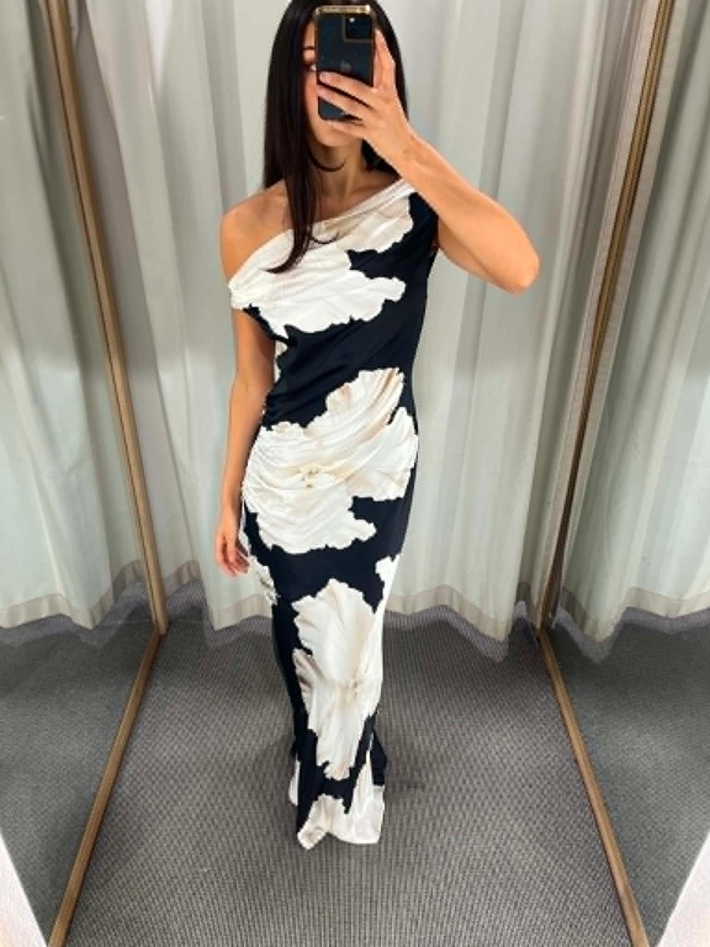 Finley Shoulder Maxi