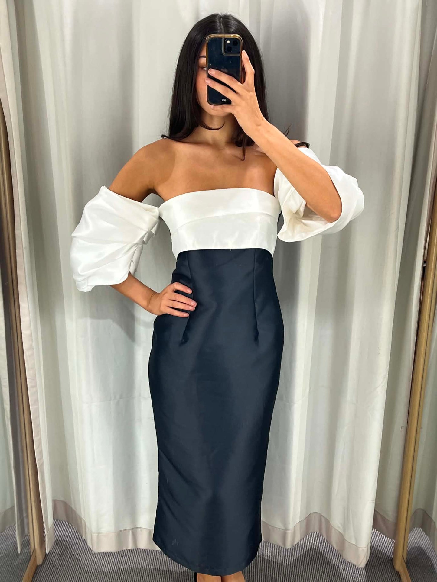 Matilda Shoulder Midi