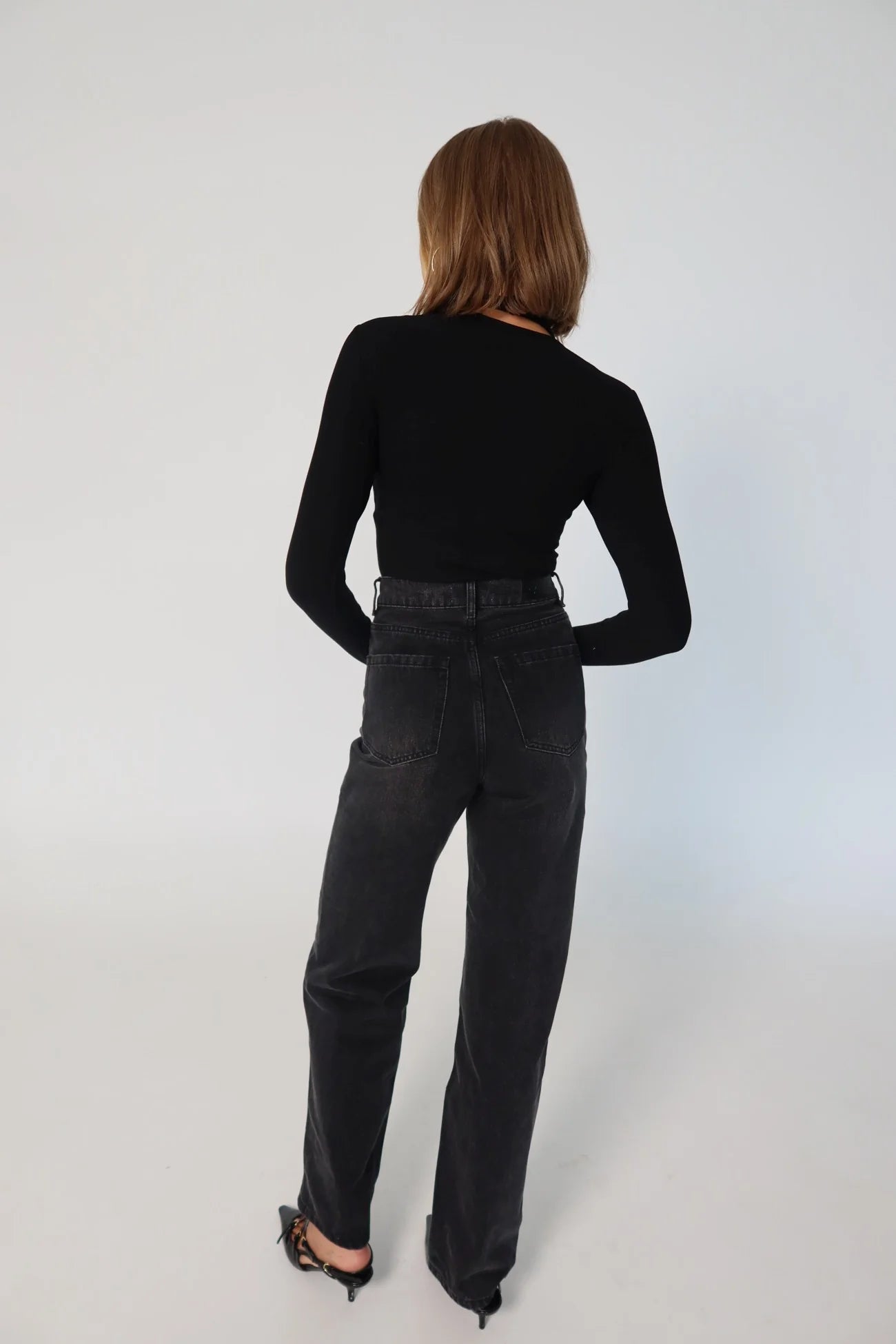 Romy High Rise Jean Washed Black